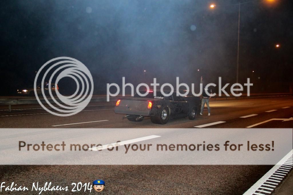 http://i1014.photobucket.com/albums/af265/rymdhunden/2014%20-%20Valhalla%201/IMG_4094.jpg