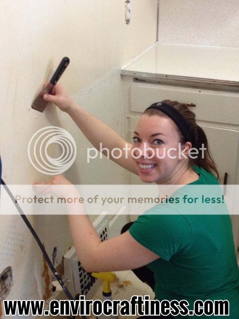Scraping Wall Paper photo 2C4C393C-056B-4A60-9025-A6B97E557330-9572-000005381BCFE404_zpsc030be3b.jpg